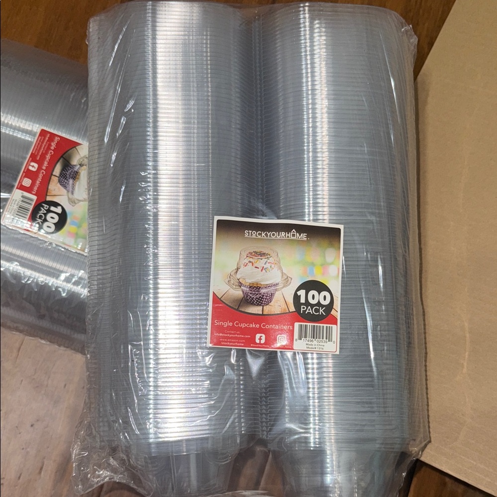 Silver Single Cupcake Containers - 100 Pack